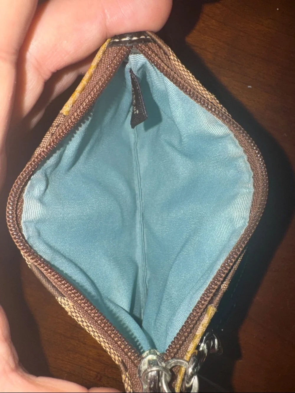 Coach Vintage Viral Patchwork Wristlet Bag in Signature - Picture 5 of 6